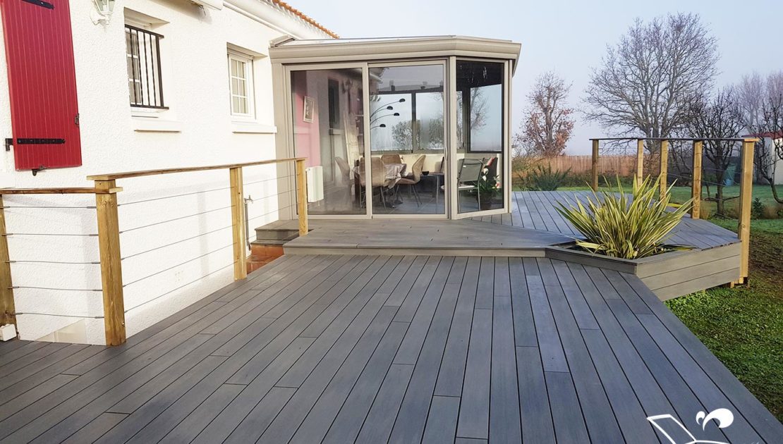 conception terrasse derive composite avec garde corps vendee