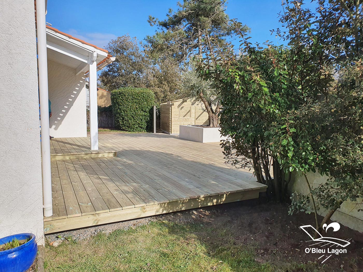 menuisier terrasse bois en pin obleulagon vendee