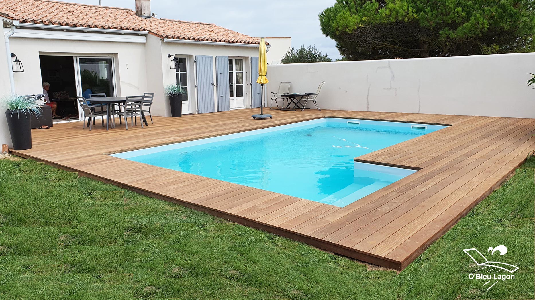 pose terrasse de piscine en bois exotique cumaru vendee